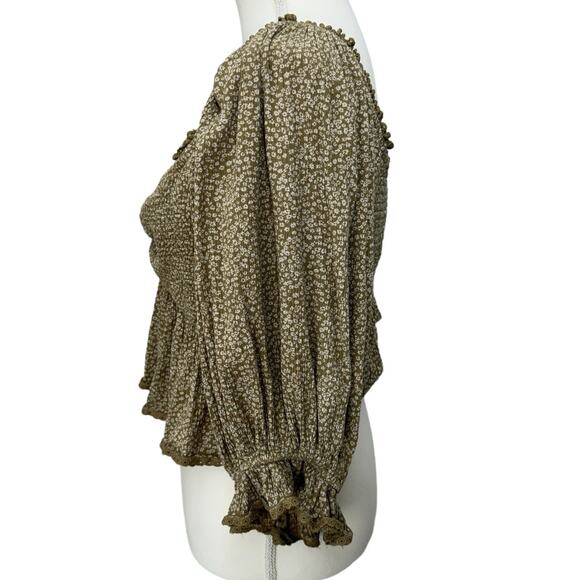 FREE PEOPLE Top Womens M Green Cropped Peasant Prairie Boho Festival - Picture 6 of 10